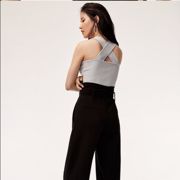 Babaton Torsten Knit Crop Top - Picture 2 of 5